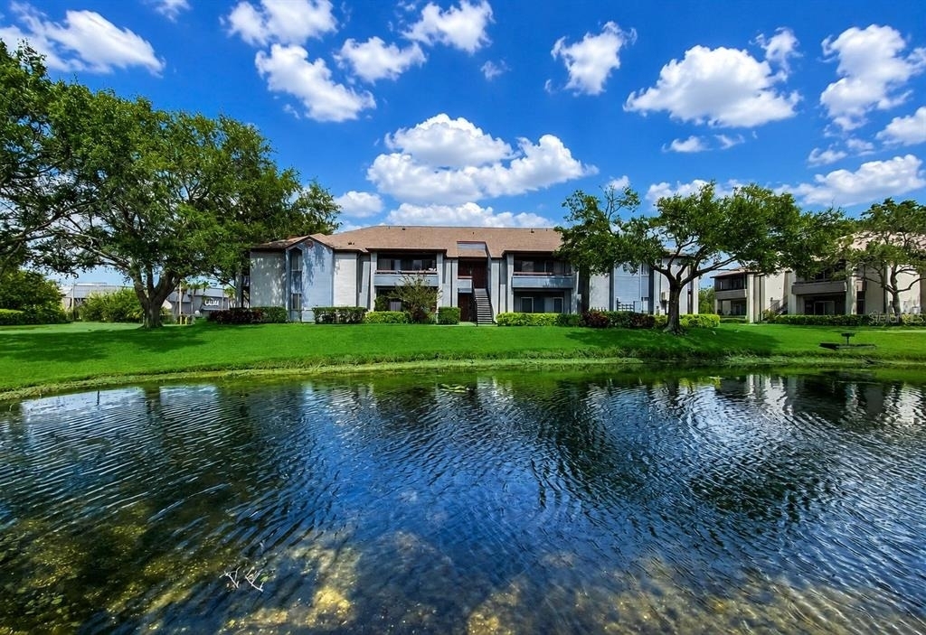 10263 Gandy Boulevard N - Photo 0