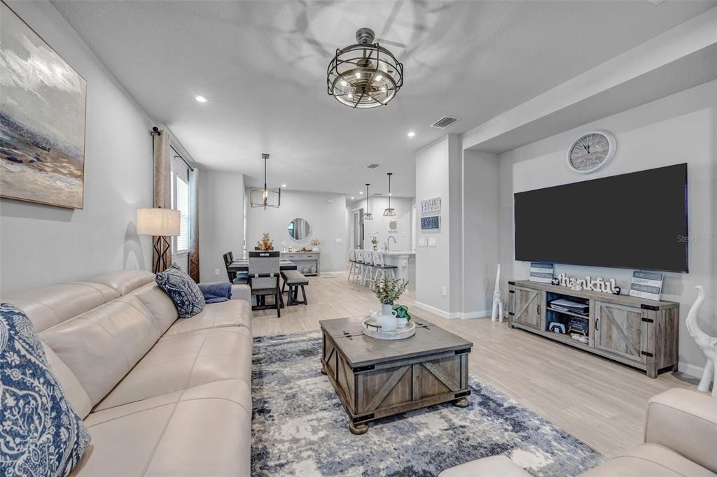 5886 Timberdale Avenue - Photo 9