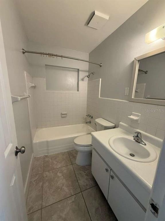 22189 Laramore Avenue - Photo 10