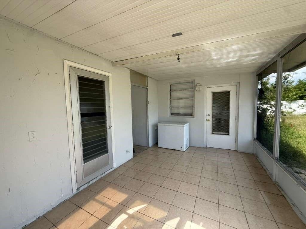 22189 Laramore Avenue - Photo 11