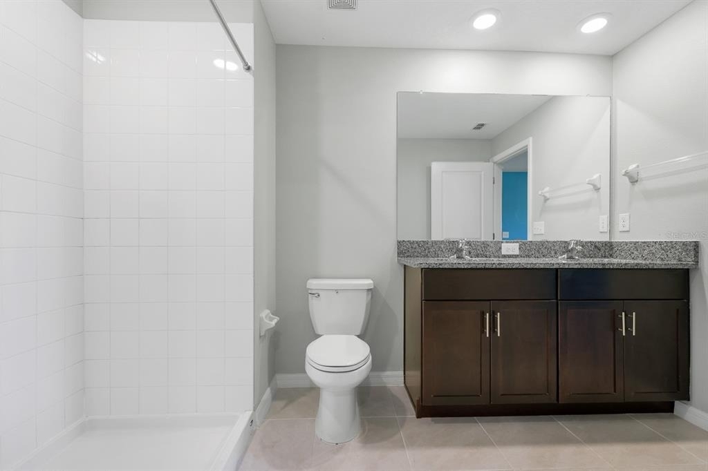 15430 Miller Creek Drive - Photo 16