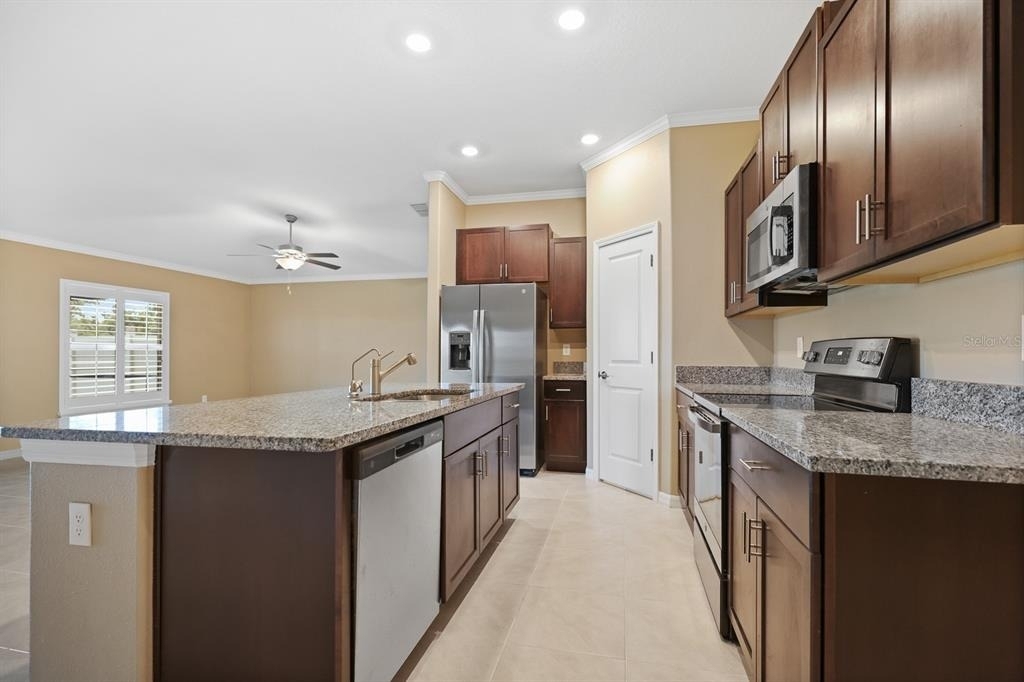 15430 Miller Creek Drive - Photo 4