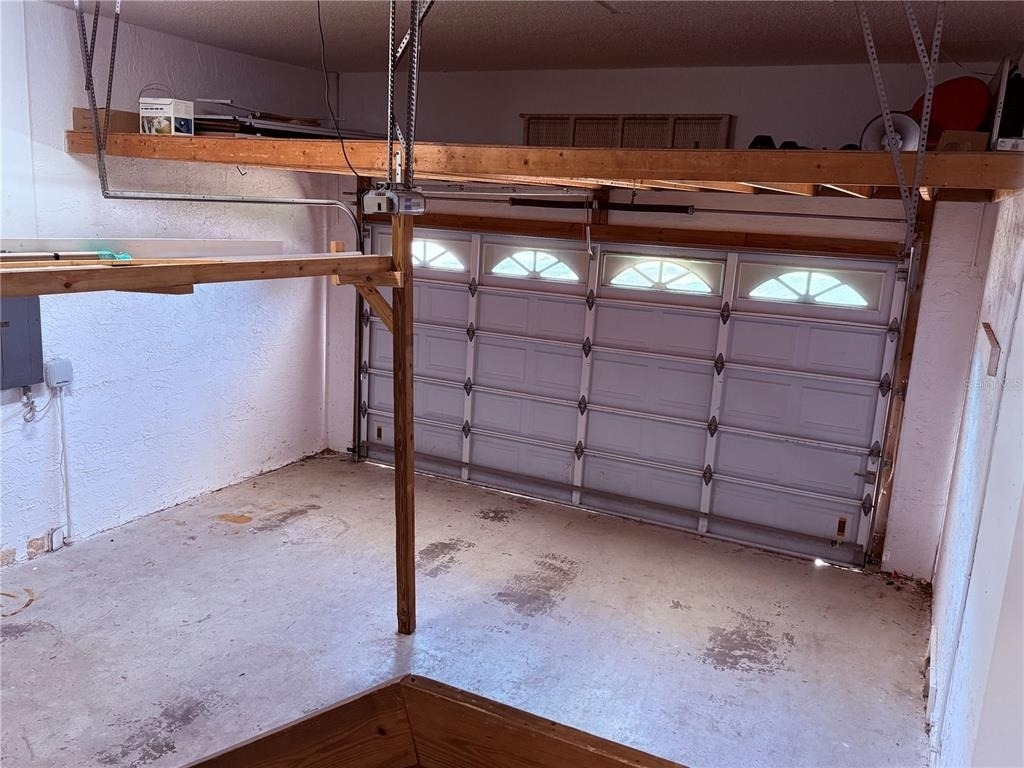 626 7th Avenue N - Photo 21