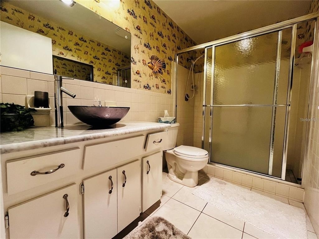 2340 Grecian Way - Photo 25
