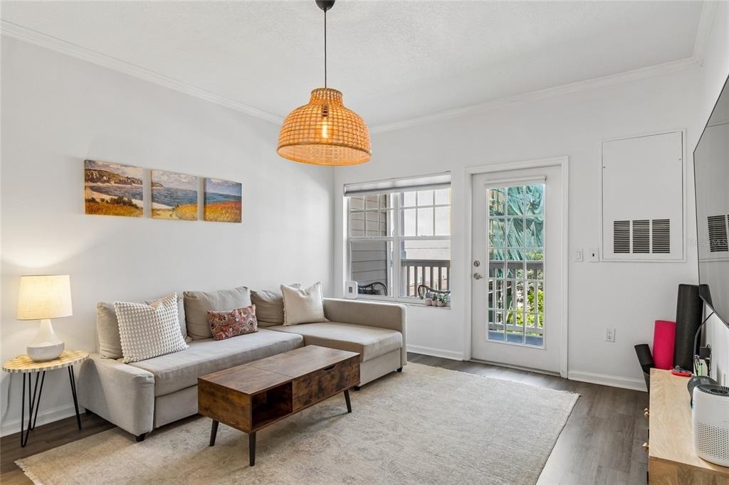 800 S Dakota Avenue - Photo 8