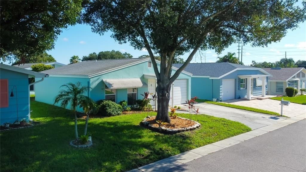 1008 Heron Court - Photo 16
