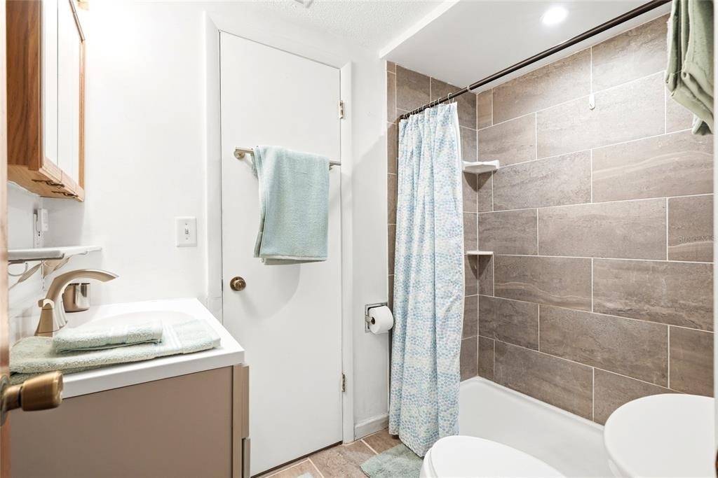 1008 Heron Court - Photo 32