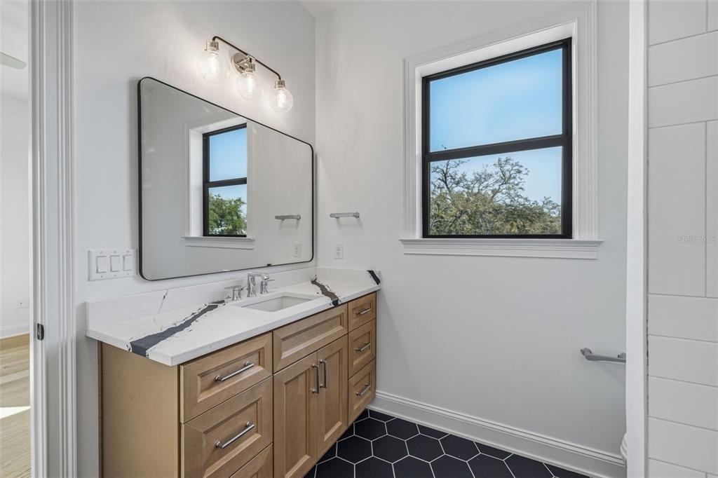 4509 W North A Street - Photo 22