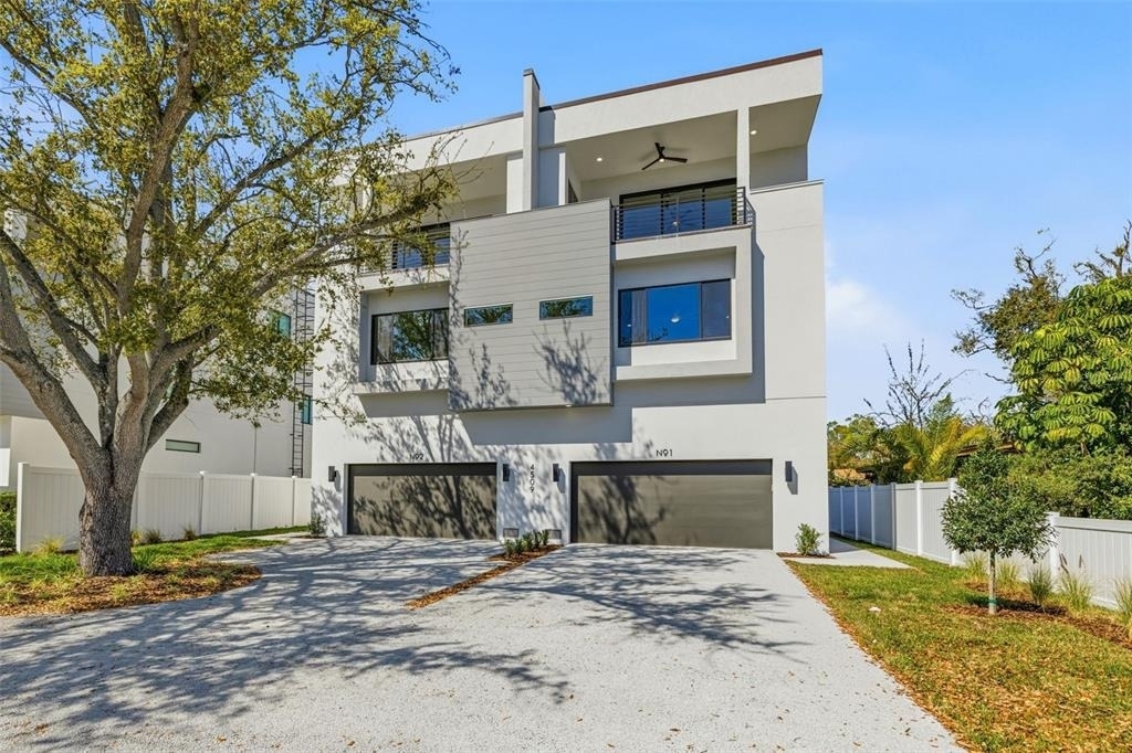 4509 W North A Street - Photo 0