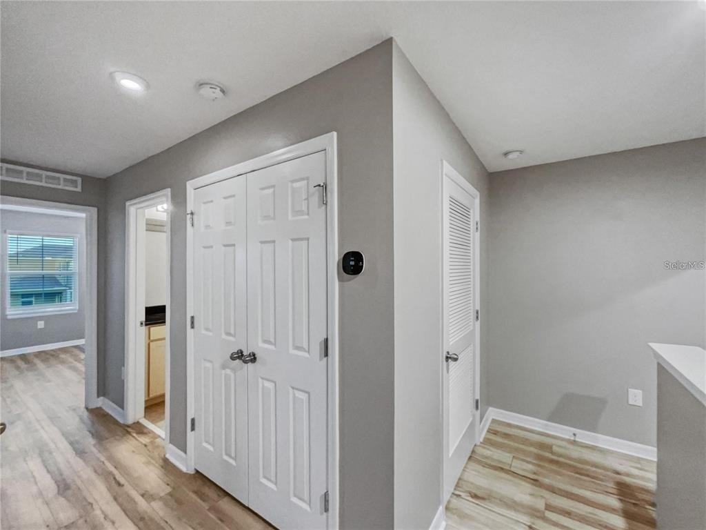2424 Blowing Breeze Avenue - Photo 18