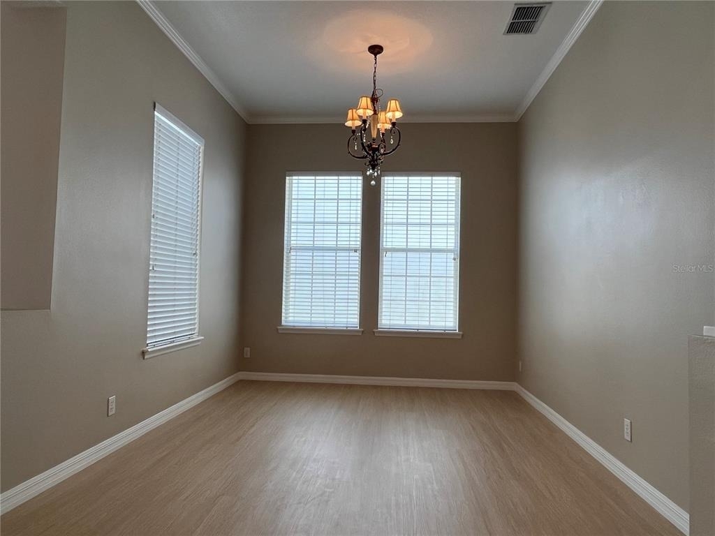502 Greenbrier Avenue - Photo 3