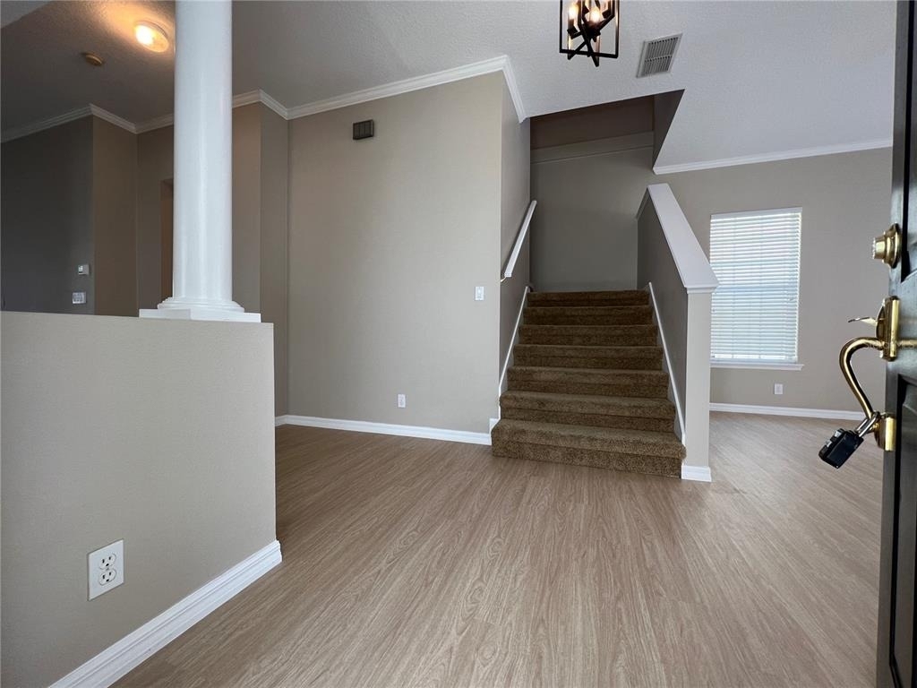 502 Greenbrier Avenue - Photo 1