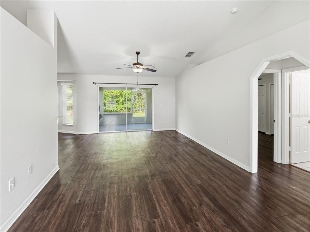 2368 Sweetwater Boulevard - Photo 5