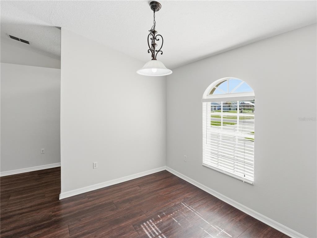 2368 Sweetwater Boulevard - Photo 8
