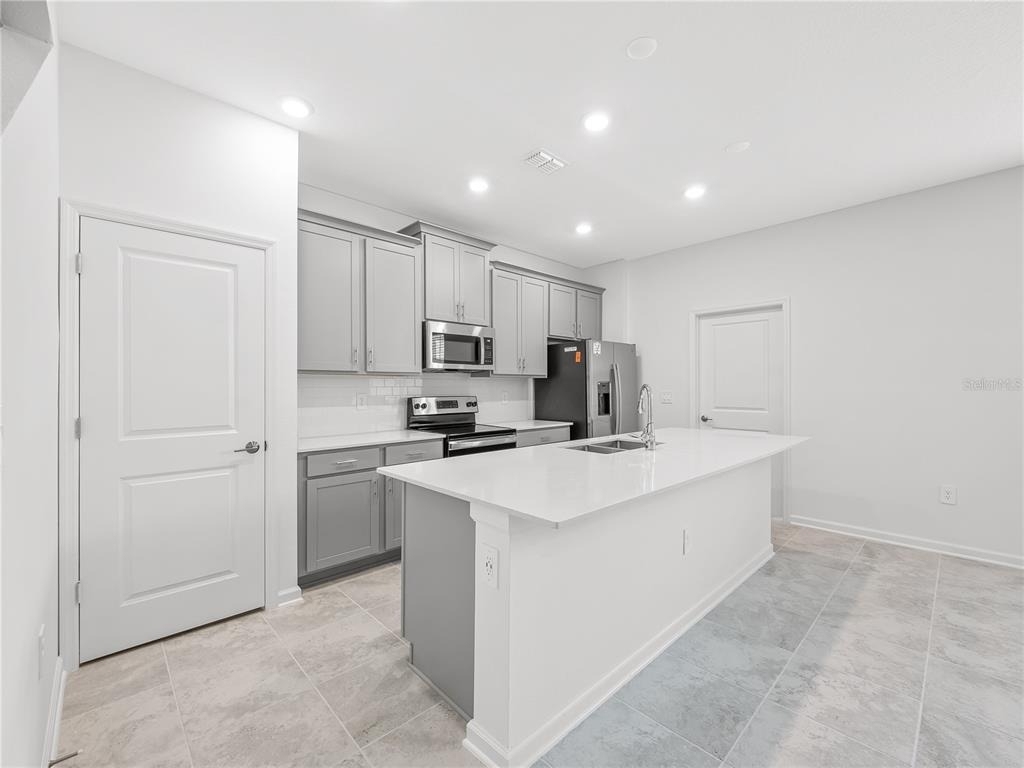 1840 Tohoqua Boulevard - Photo 6