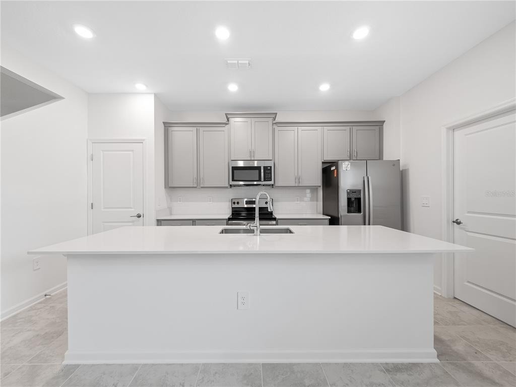 1840 Tohoqua Boulevard - Photo 4