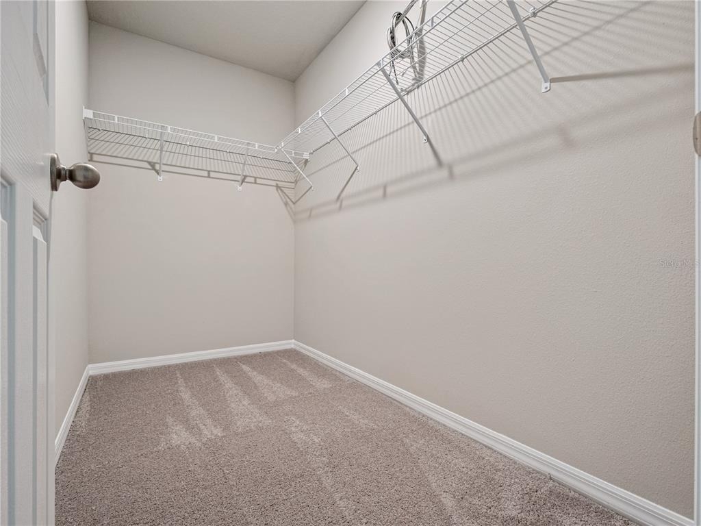658 Legacy Loop - Photo 16
