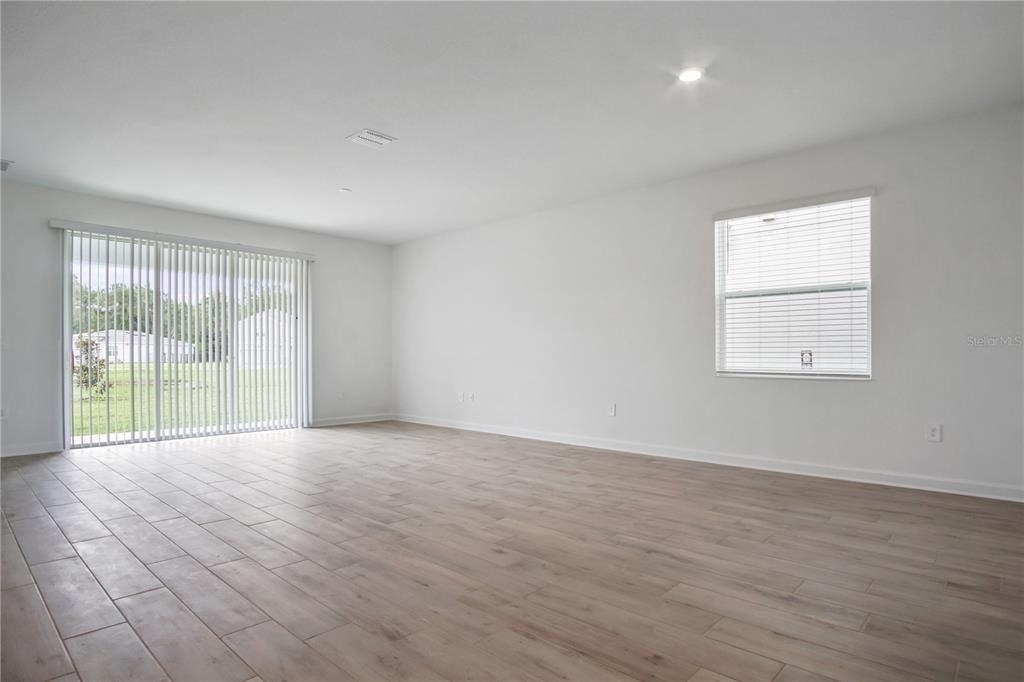 3083 Camden Way - Photo 4