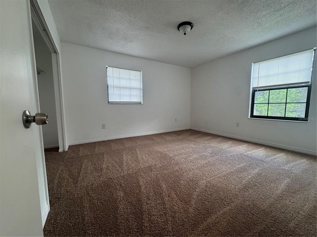 221 S Cypress Way - Photo 10