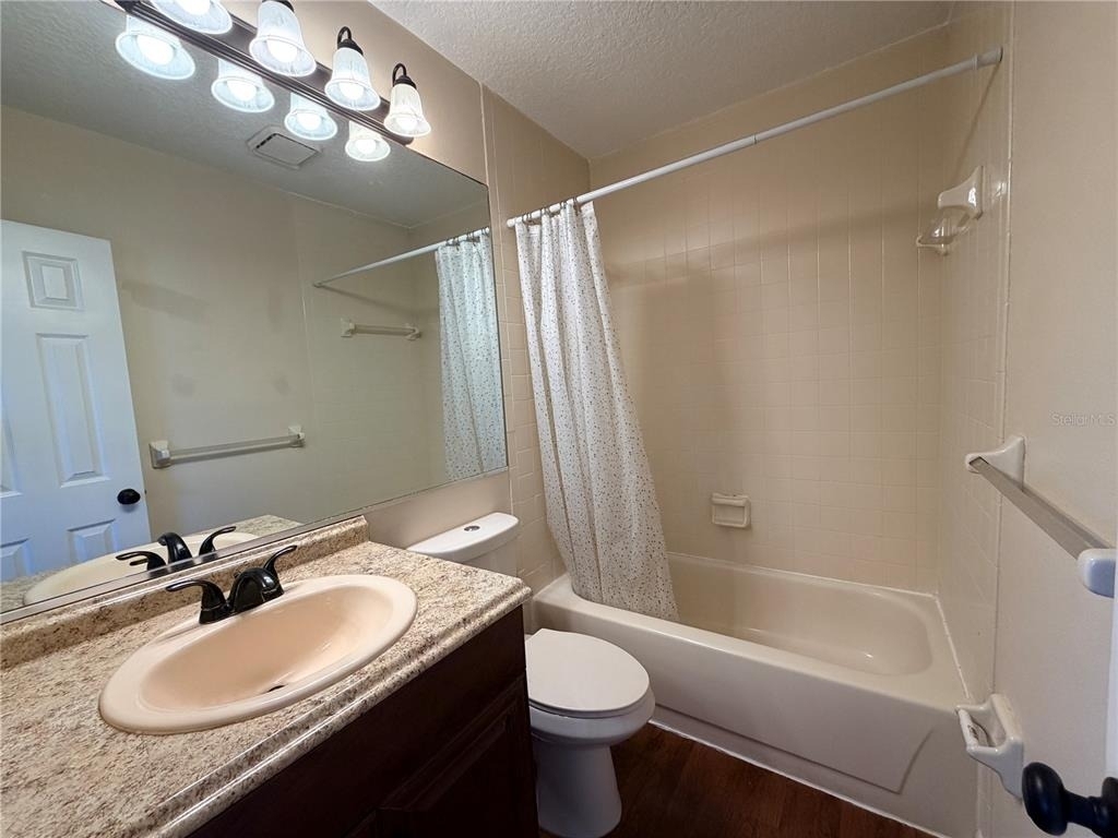 3220 Oak Lawn Place Place - Photo 17