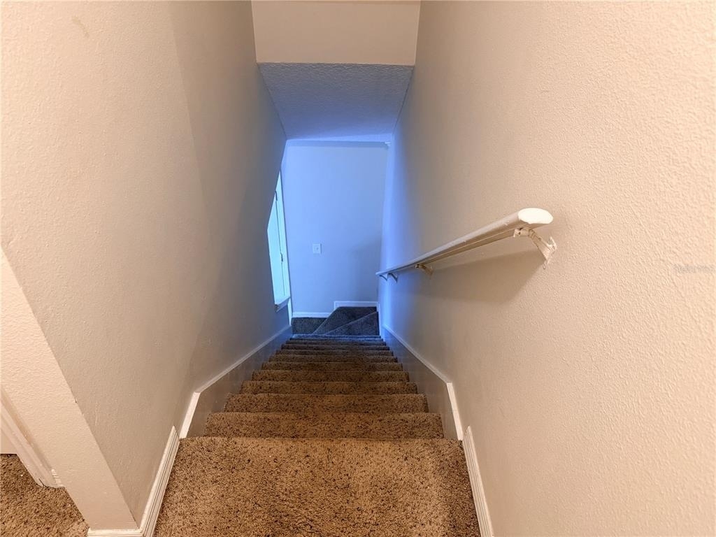 3220 Oak Lawn Place Place - Photo 10