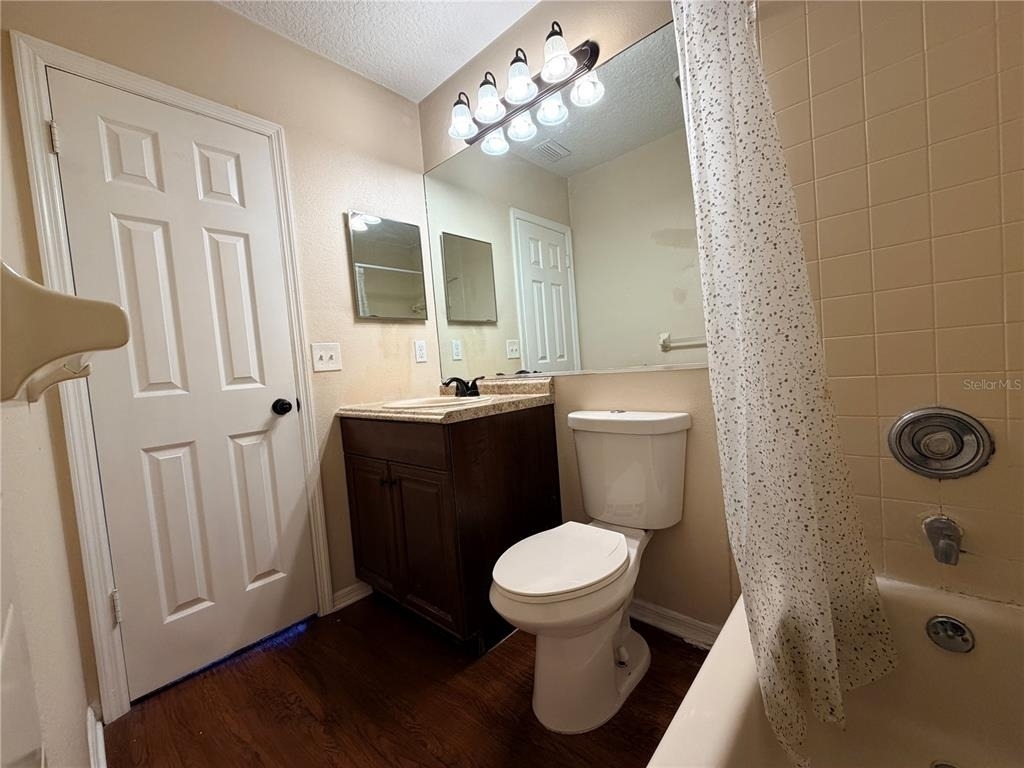 3220 Oak Lawn Place Place - Photo 18