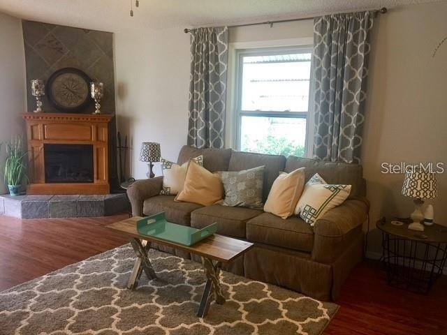 1215 Panama Place - Photo 7