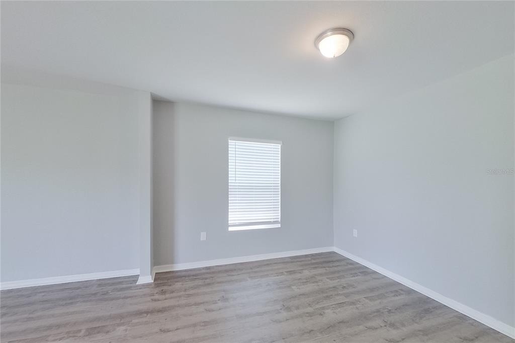 947 Grant Boulevard - Photo 3