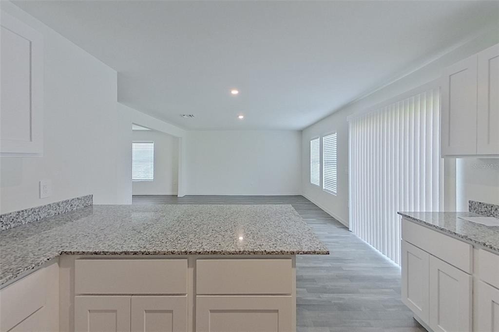 4020 Garden Boulevard - Photo 6