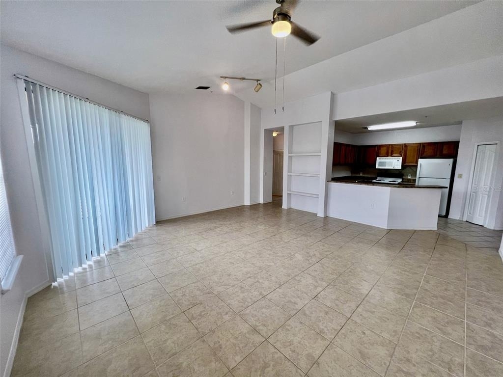 6153 Metrowest Boulevard - Photo 8