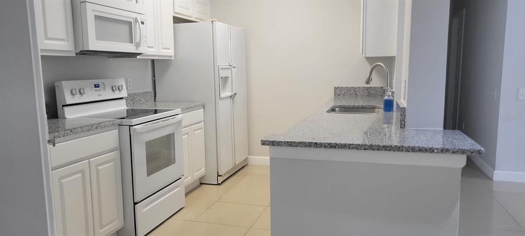 7147 Yacht Basin Avenue - Photo 2