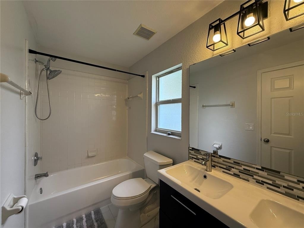 1084 Amanda Kay Circle - Photo 9
