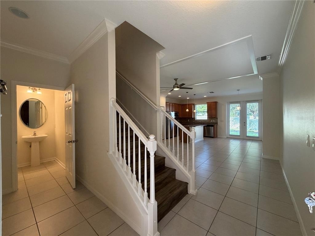 1018 Capitol Hill Court - Photo 5