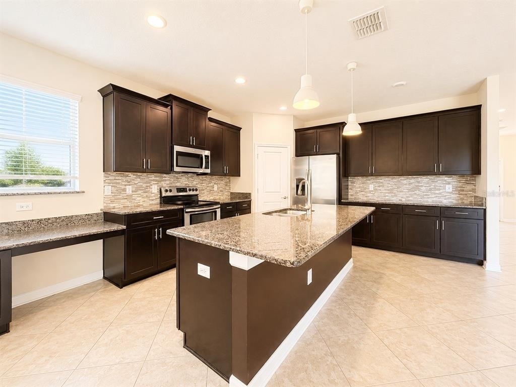 10188 Authors Way - Photo 6