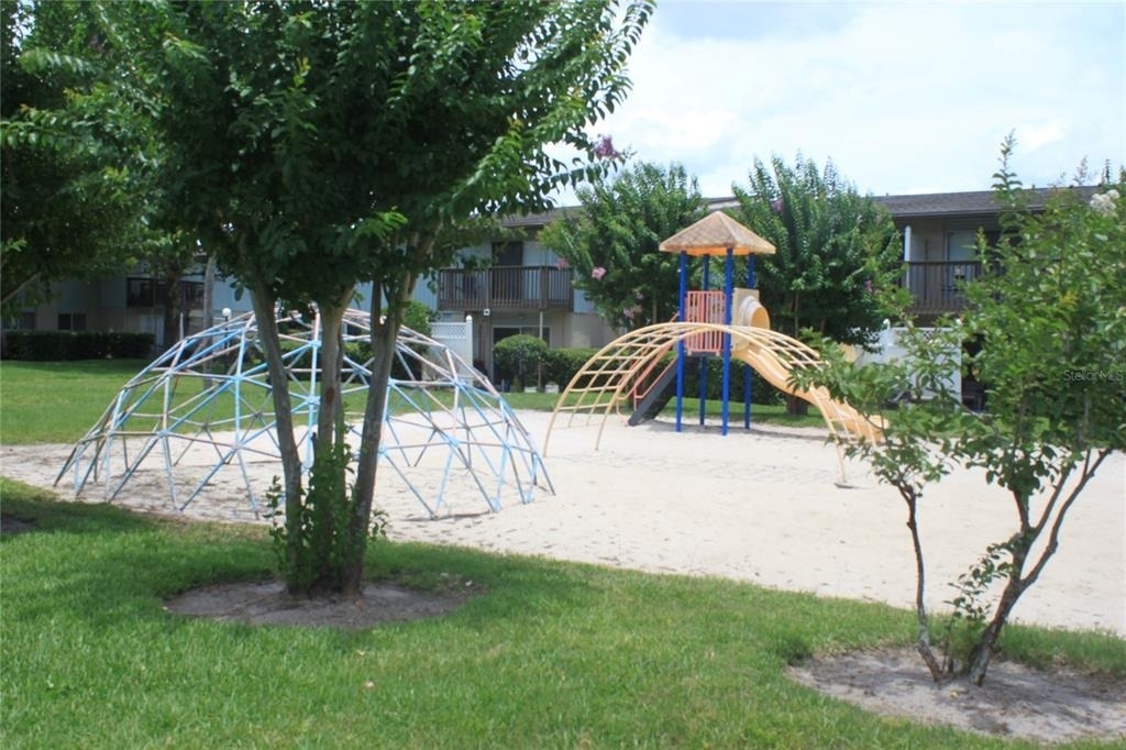 1695 Lee Road - Photo 9