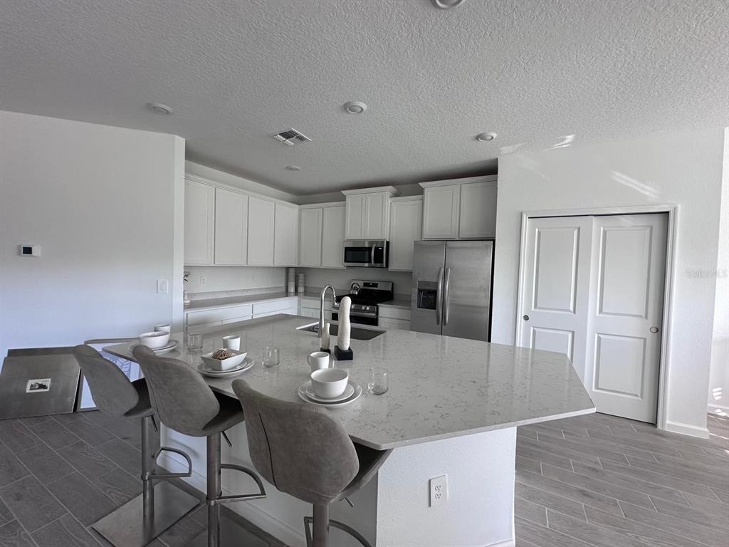 12345 Nw 137 Way - Photo 1