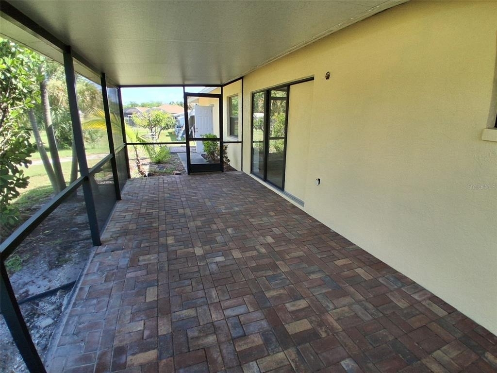 4105 Yucatan Circle - Photo 7