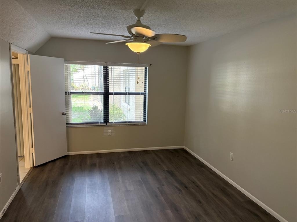 515 30th Avenue W - Photo 11