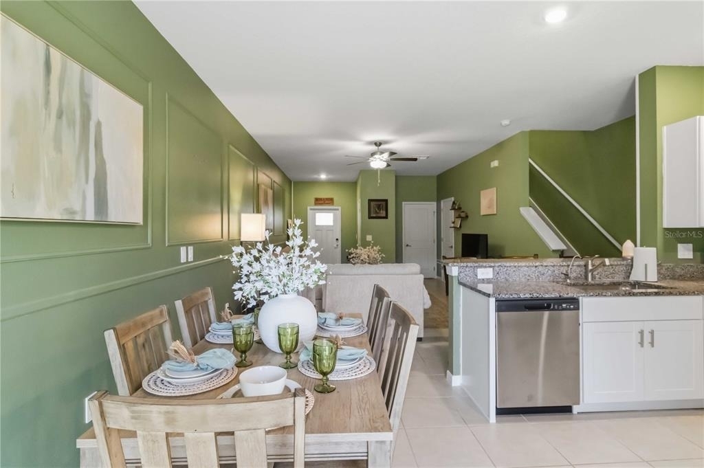 2549 Sunray Venus Way - Photo 11