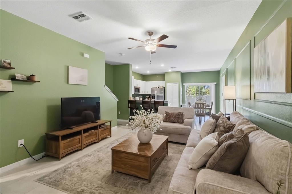 2549 Sunray Venus Way - Photo 4