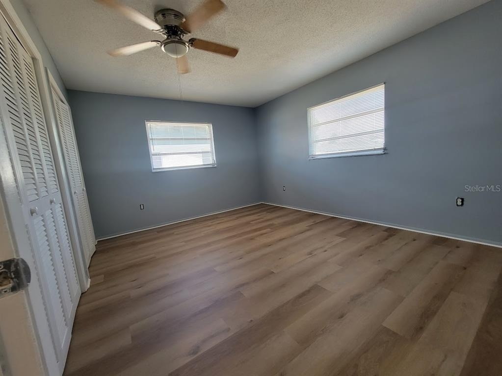 22329 Niagara Avenue - Photo 16