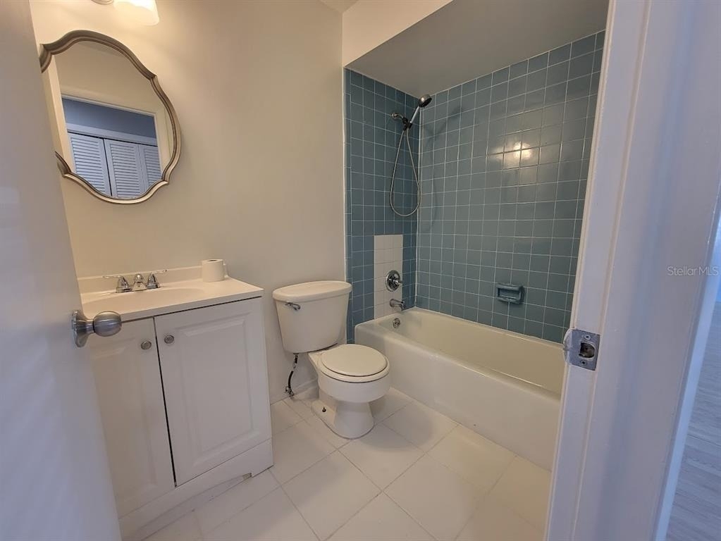 22329 Niagara Avenue - Photo 18
