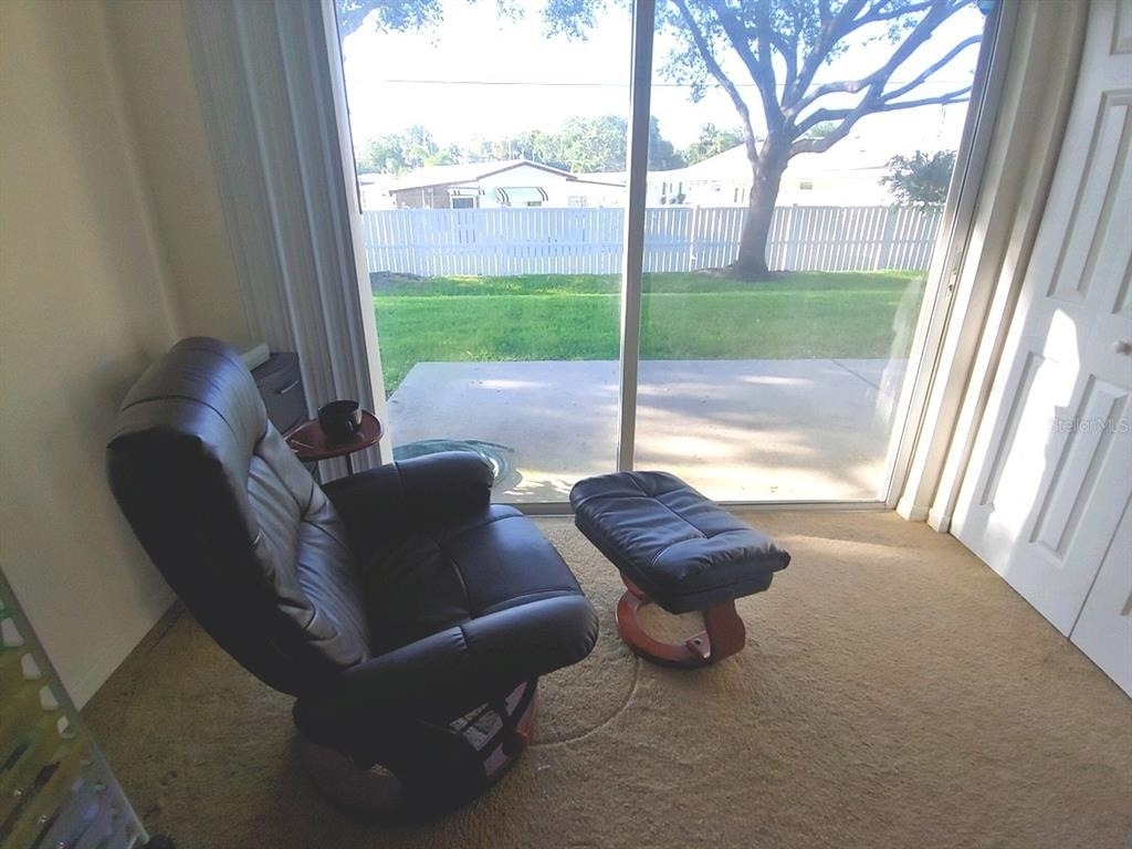 412 W 28th Street - Photo 8