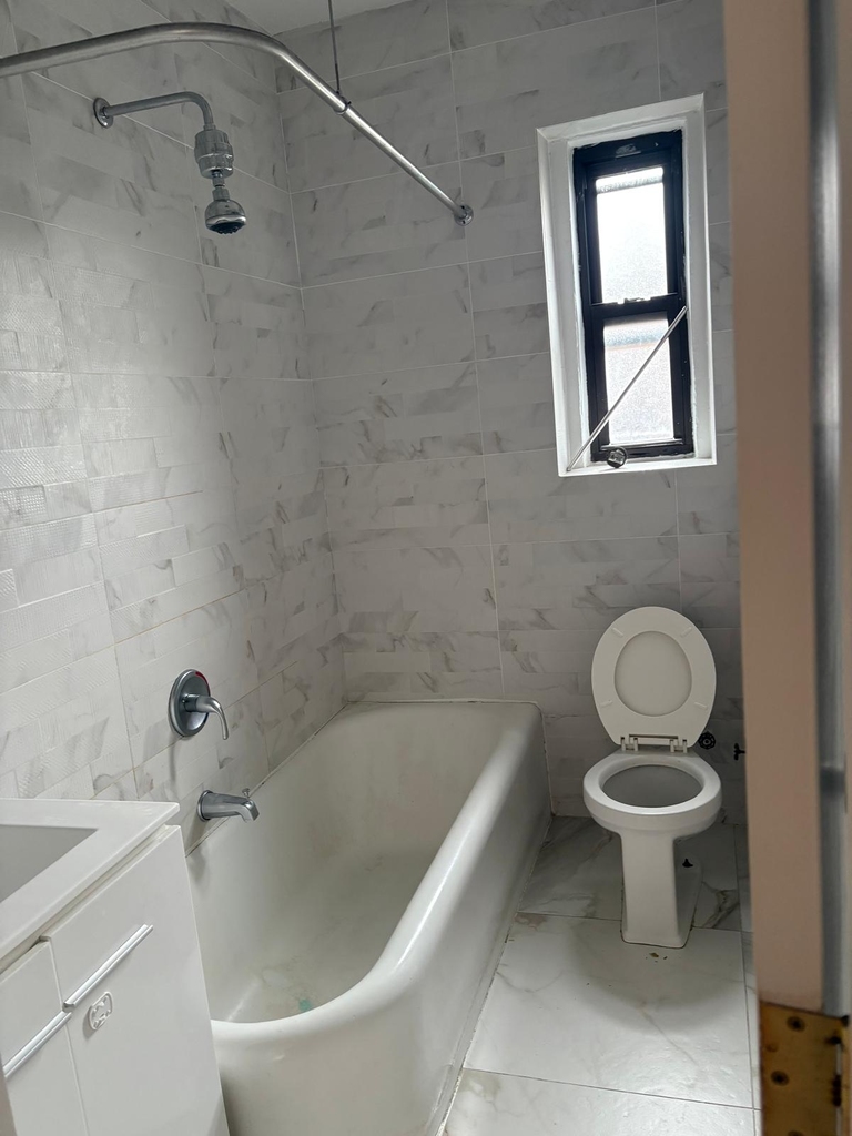 1375 Ocean Avenue - Photo 4