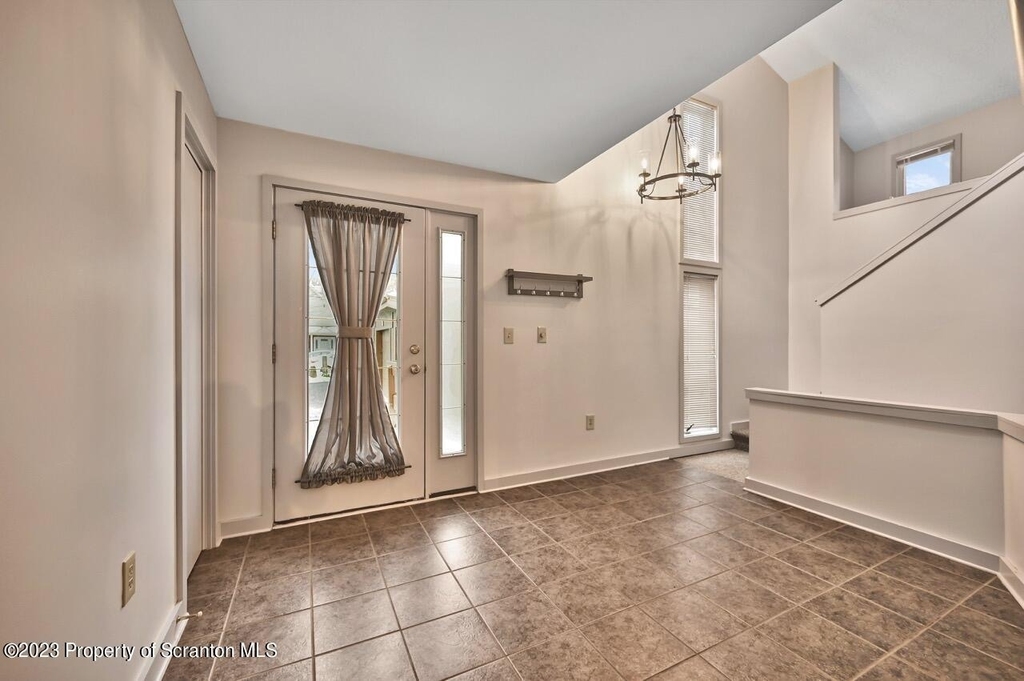 1409 Penn Avenue - Photo 1