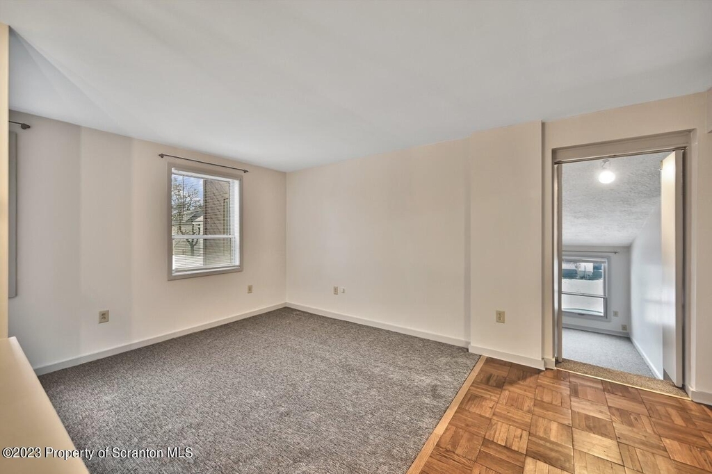 1409 Penn Avenue - Photo 39