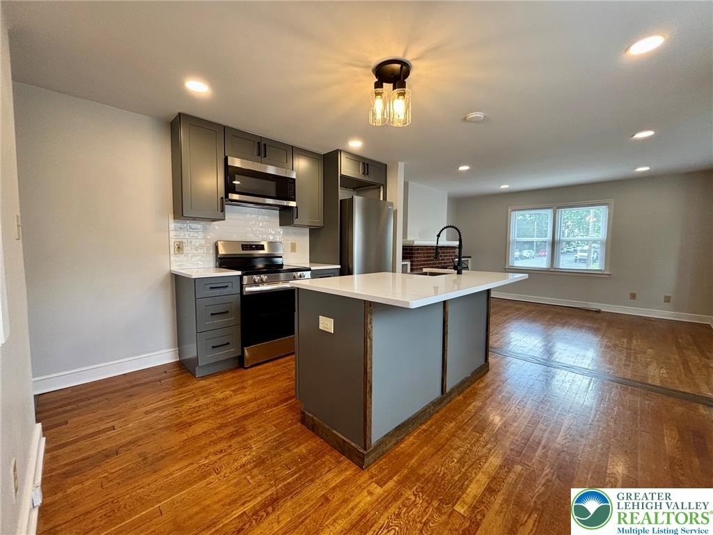 1342 N New Street - Photo 4