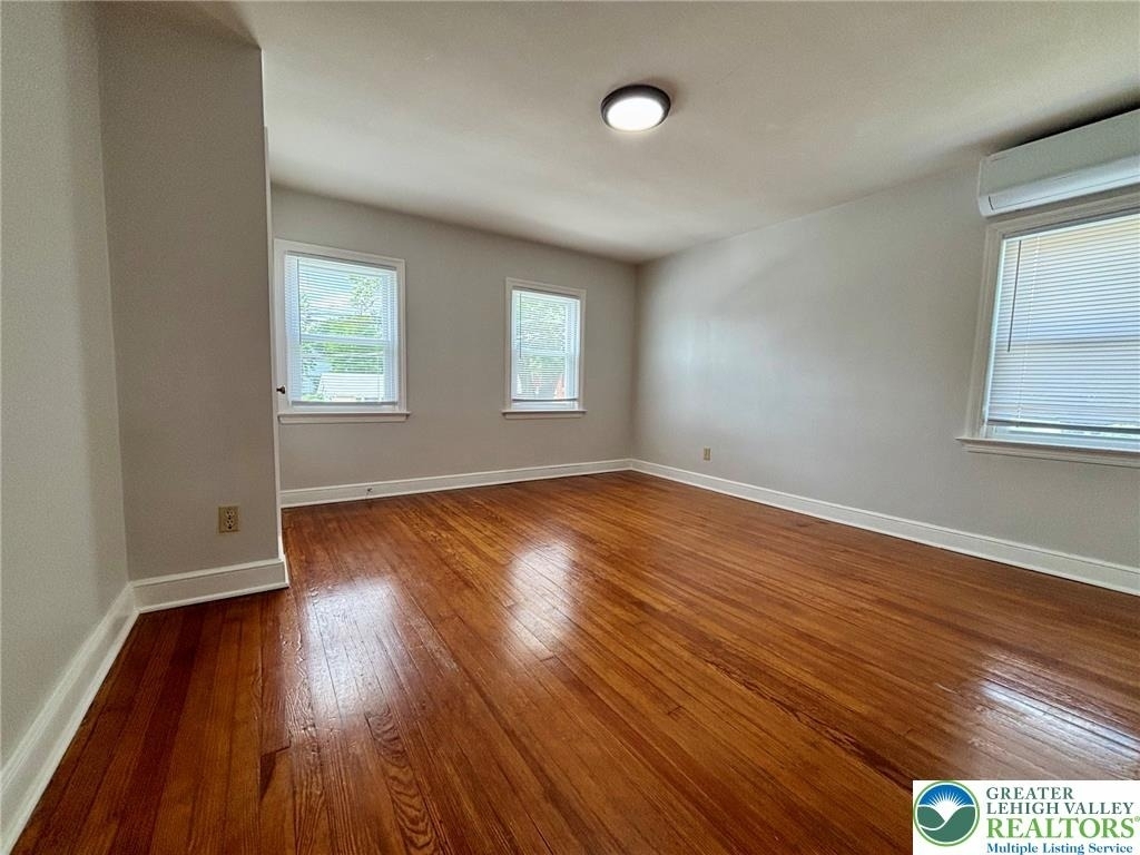 1342 N New Street - Photo 10