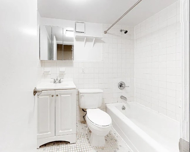 1611 2nd Avenue - Photo 6