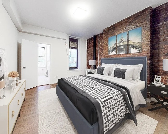 1611 2nd Avenue - Photo 3